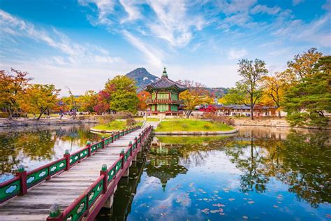 TOP 10 PLACES YOU MUST SEE WHEN YOU VISIT KOREA TRAVEL TO DISCOVER