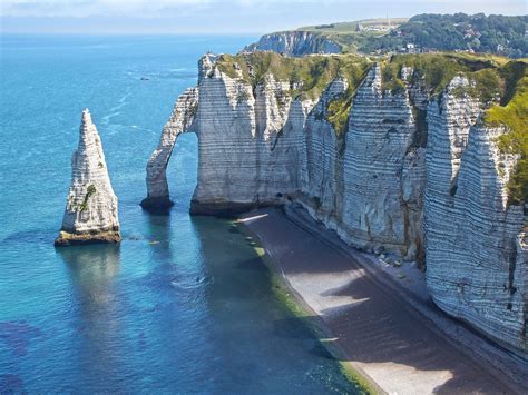 top 10 best places to visit in France